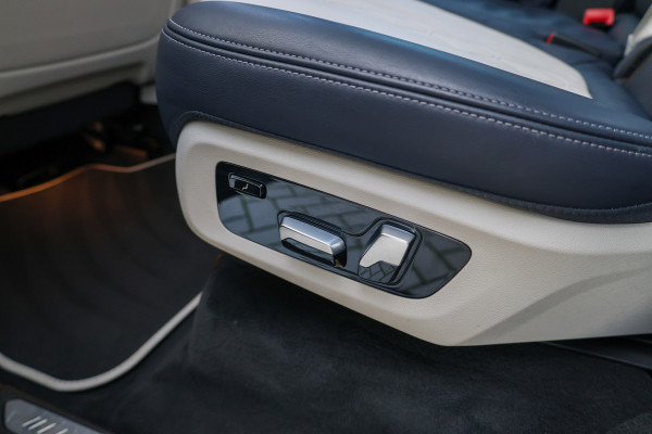 BMW X7 xDrive40d High Executive | VOL! | INDIVIDUAL LEDER | MASSAGE | SKYLOUNGE | CO PILOT | H/K |