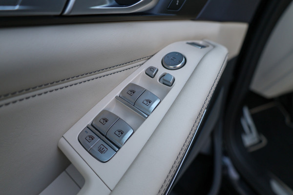 BMW X7 xDrive40d High Executive | VOL! | INDIVIDUAL LEDER | MASSAGE | SKYLOUNGE | CO PILOT | H/K |