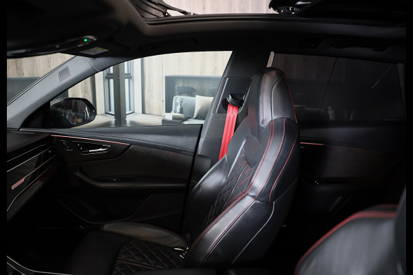 Audi Q8 55 TFSI Quattro RSQ8 Look / Carbon / RS Zetels / Acc / Lane Assist / Head Up / Dode Hoek / Open Panorama / Matrix / 23 Inc