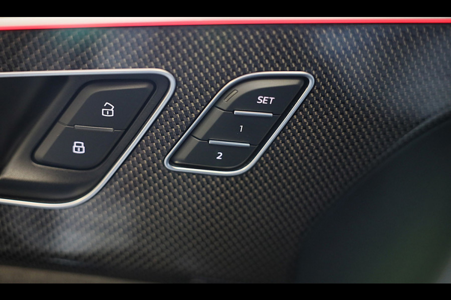 Audi Q8 55 TFSI Quattro RSQ8 Look / Carbon / RS Zetels / Acc / Lane Assist / Head Up / Dode Hoek / Open Panorama / Matrix / 23 Inc