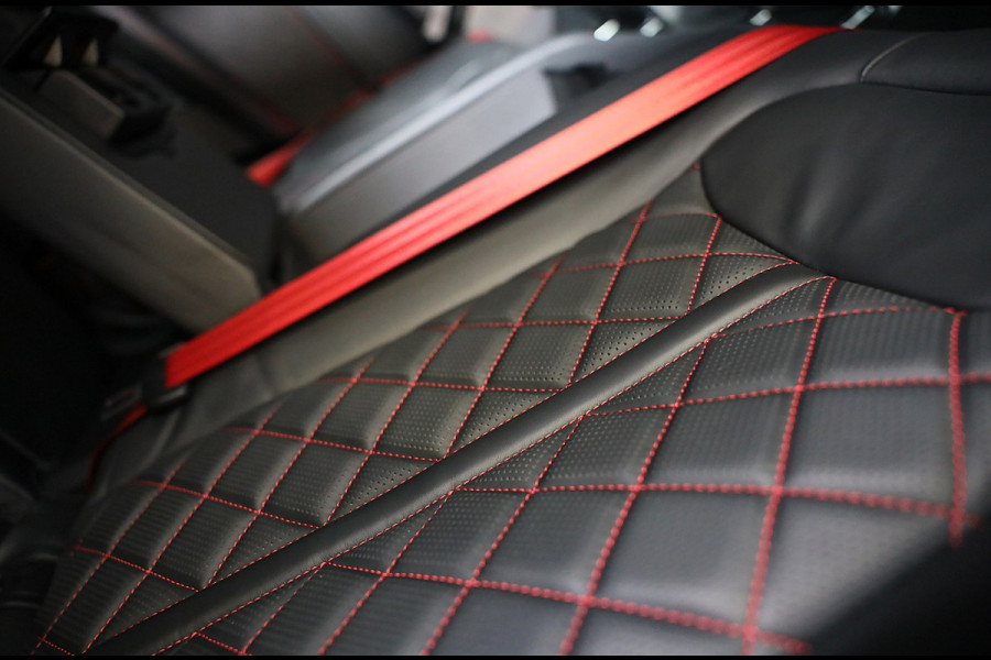 Audi Q8 55 TFSI Quattro RSQ8 Look / Carbon / RS Zetels / Acc / Lane Assist / Head Up / Dode Hoek / Open Panorama / Matrix / 23 Inc