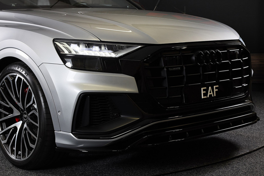 Audi Q8 55 TFSI Quattro RSQ8 Look / Carbon / RS Zetels / Acc / Lane Assist / Head Up / Dode Hoek / Open Panorama / Matrix / 23 Inc