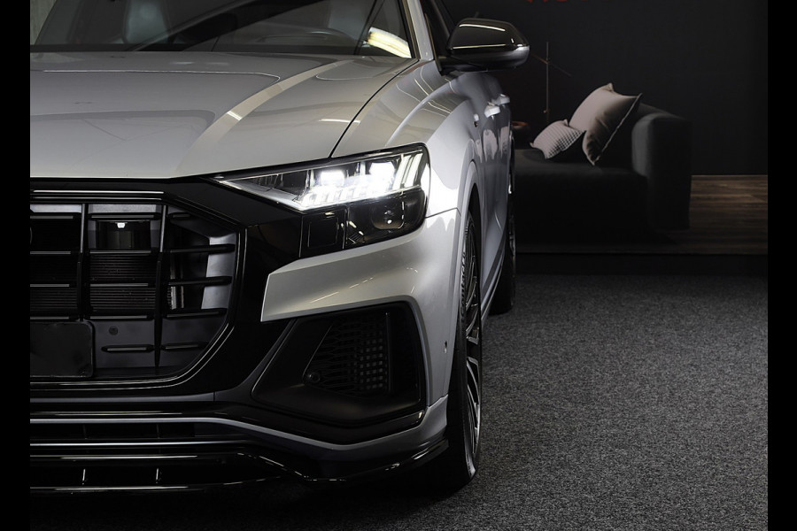 Audi Q8 55 TFSI Quattro RSQ8 Look / Carbon / RS Zetels / Acc / Lane Assist / Head Up / Dode Hoek / Open Panorama / Matrix / 23 Inc