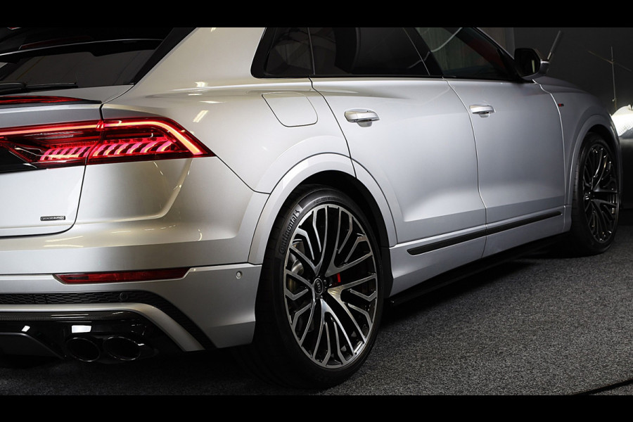 Audi Q8 55 TFSI Quattro RSQ8 Look / Carbon / RS Zetels / Acc / Lane Assist / Head Up / Dode Hoek / Open Panorama / Matrix / 23 Inc