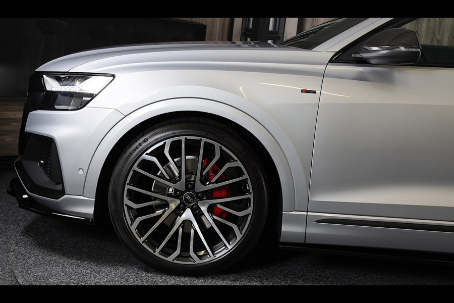 Audi Q8 55 TFSI Quattro RSQ8 Look / Carbon / RS Zetels / Acc / Lane Assist / Head Up / Dode Hoek / Open Panorama / Matrix / 23 Inc
