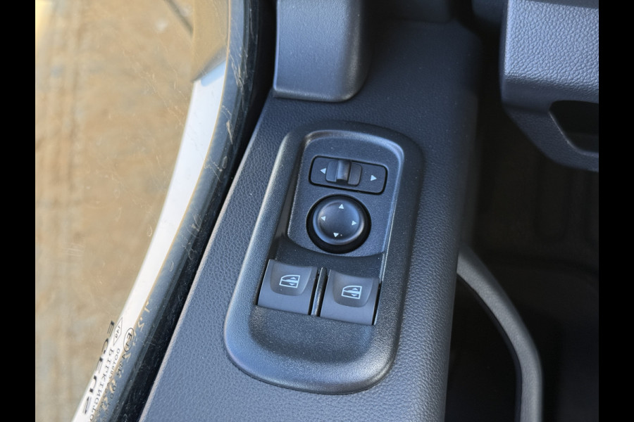 Renault Master 2.3DCi 135PK L3H3 LED Cruise Control Airco Bluetooth