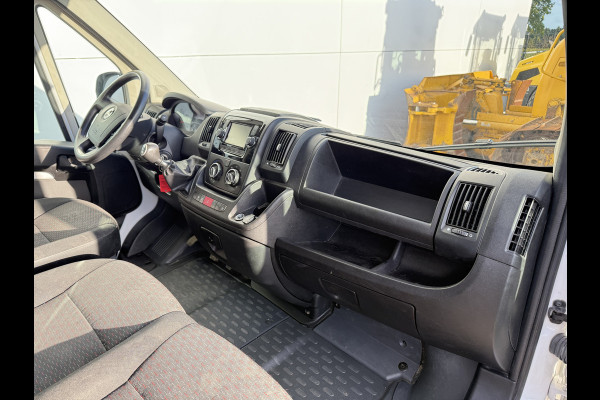 Opel Movano Movano 2.2 HDI 140PK