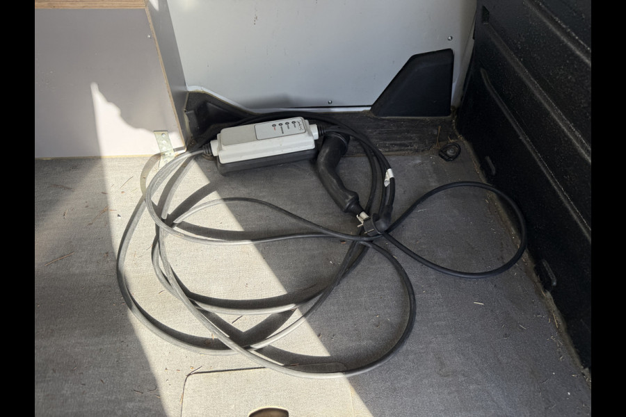 Renault Kangoo Kangoo e-Tech 45kWh 122PK