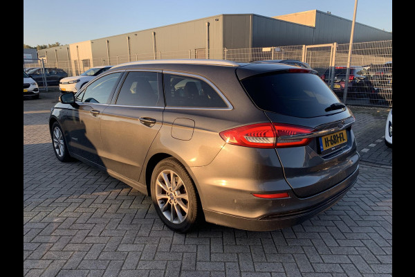 Ford Mondeo Wagon 2.0 IVCT HEV Titanium | Zeer Netjes! | Panorama Dak | Stoelverwarming | Elektrische Stoelen Memory | Camera | Navigatie |