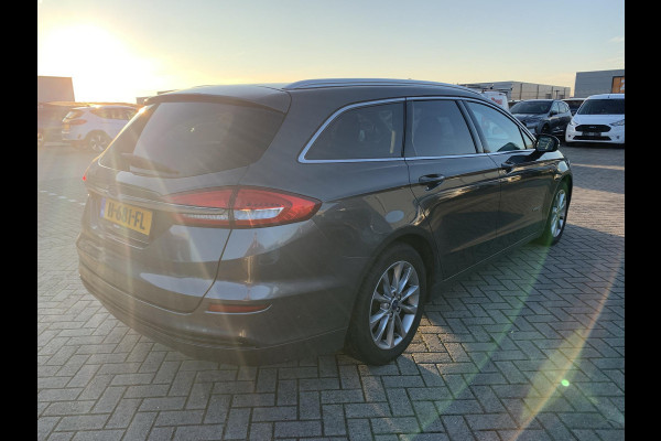 Ford Mondeo Wagon 2.0 IVCT HEV Titanium | Zeer Netjes! | Panorama Dak | Stoelverwarming | Elektrische Stoelen Memory | Camera | Navigatie |