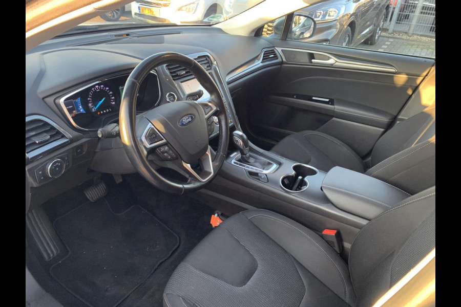 Ford Mondeo Wagon 2.0 IVCT HEV Titanium | Zeer Netjes! | Panorama Dak | Stoelverwarming | Elektrische Stoelen Memory | Camera | Navigatie |