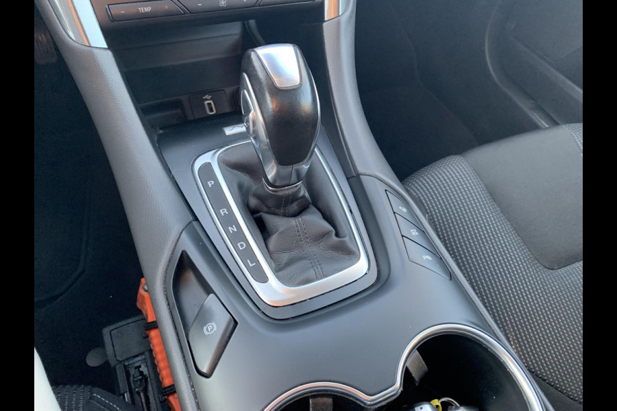 Ford Mondeo Wagon 2.0 IVCT HEV Titanium | Zeer Netjes! | Panorama Dak | Stoelverwarming | Elektrische Stoelen Memory | Camera | Navigatie |