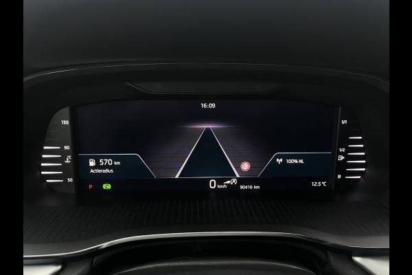 Škoda Octavia Combi 1.5 e-TSI Business Edition Plus | Carplay | Trekhaak | Stoel-/stuurverwarming