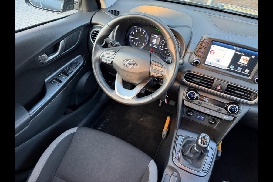 Hyundai Kona 1.0T Essence | 2E EIGENAAR | 3/6/12MND GARANTIE| CRUISE | NAVI | CAMERA | DAB | CARPLAY |