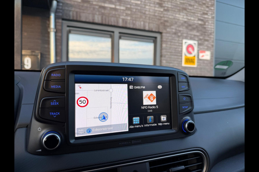 Hyundai Kona 1.0T Essence | 2E EIGENAAR | 3/6/12MND GARANTIE| CRUISE | NAVI | CAMERA | DAB | CARPLAY |
