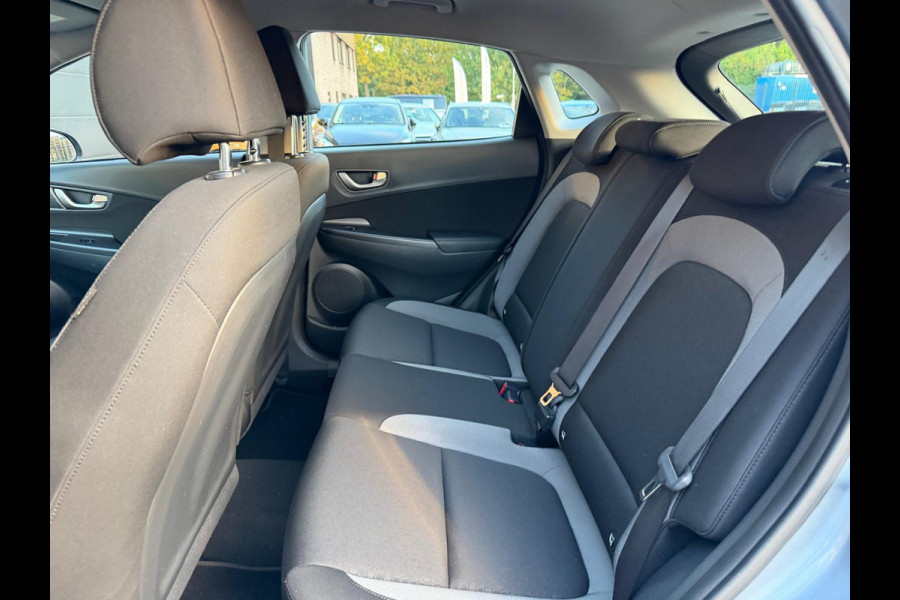Hyundai Kona 1.0T Essence | 2E EIGENAAR | 3/6/12MND GARANTIE| CRUISE | NAVI | CAMERA | DAB | CARPLAY |