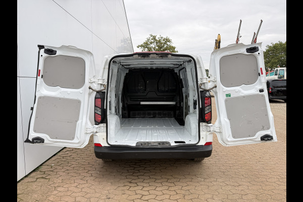 Ford Transit Custom 2.0 136PK L1 AWD LED Climate Control Cruise Control Carplay Camera 2,5t Trekgewicht