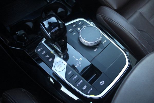 BMW X3 XDrive30e M-Sport Shadow | Pano | ACC | HUD | Memory | 360