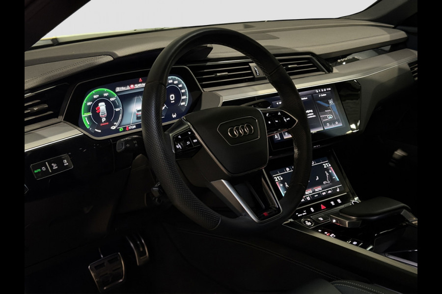 Audi Q8 Sportback e-tron 55 quattro S Comp 115 kWh|Pano|RS Stoelen|luchtvering|Stuur/Stoelverwarming