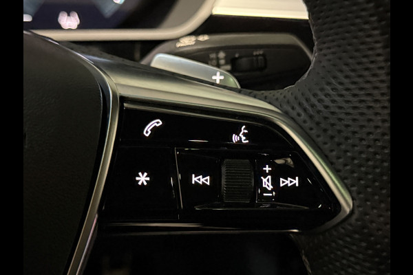Audi Q8 Sportback e-tron 55 quattro S Comp 115 kWh|Pano|RS Stoelen|luchtvering|Stuur/Stoelverwarming
