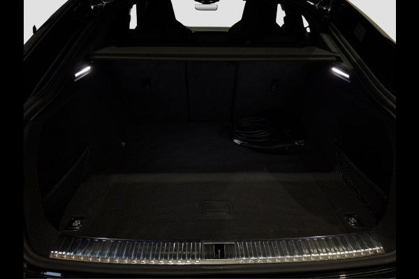 Audi Q8 Sportback e-tron 55 quattro S Comp 115 kWh|Pano|RS Stoelen|luchtvering|Stuur/Stoelverwarming