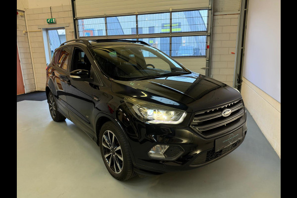 Ford Kuga 1.5 EcoBoost ST Line, Pano, Camera, carplay, Stoel/Stuurverwarming, trekhaak
