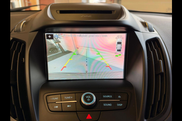 Ford Kuga 1.5 EcoBoost ST Line, Pano, Camera, carplay, Stoel/Stuurverwarming, trekhaak