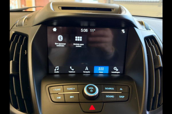 Ford Kuga 1.5 EcoBoost ST Line, Pano, Camera, carplay, Stoel/Stuurverwarming, trekhaak