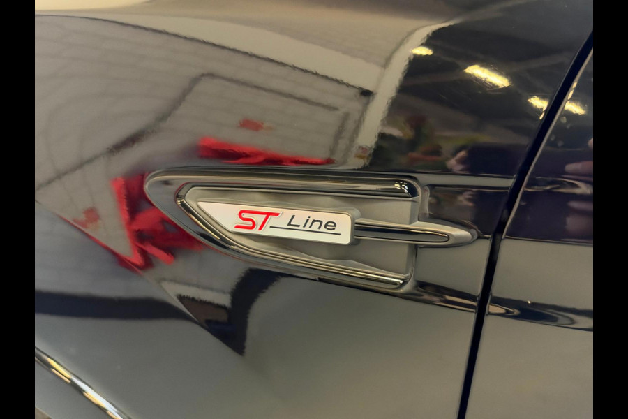 Ford Kuga 1.5 EcoBoost ST Line, Pano, Camera, carplay, Stoel/Stuurverwarming, trekhaak
