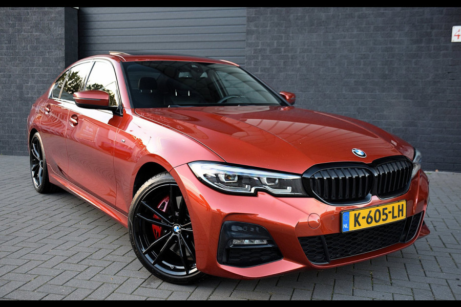 BMW 3-serie 320i High Executive Edition*M-Pakket*DAK*HEAD-UP*LEDER*ENZ*