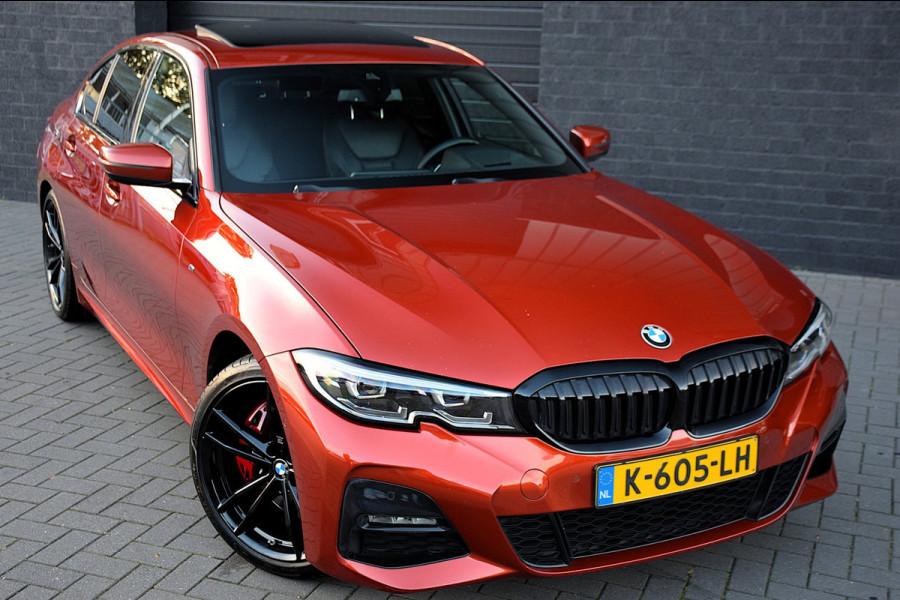 BMW 3-serie 320i High Executive Edition*M-Pakket*DAK*HEAD-UP*LEDER*ENZ*