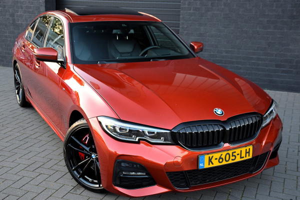 BMW 3-serie 320i High Executive Edition*M-Pakket*DAK*HEAD-UP*LEDER*ENZ*