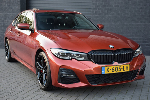 BMW 3-serie 320i High Executive Edition*M-Pakket*DAK*HEAD-UP*LEDER*ENZ*