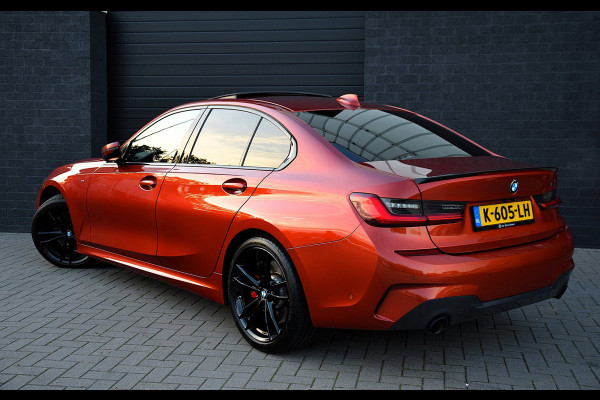 BMW 3-serie 320i High Executive Edition*M-Pakket*DAK*HEAD-UP*LEDER*ENZ*