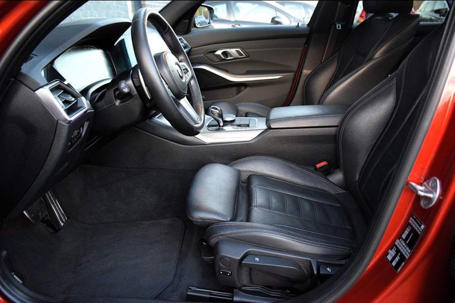 BMW 3-serie 320i High Executive Edition*M-Pakket*DAK*HEAD-UP*LEDER*ENZ*