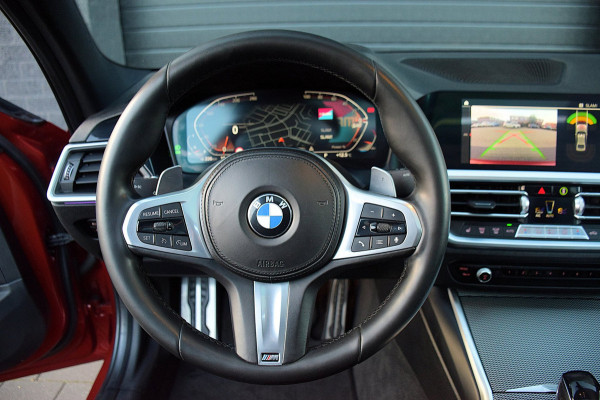 BMW 3-serie 320i High Executive Edition*M-Pakket*DAK*HEAD-UP*LEDER*ENZ*