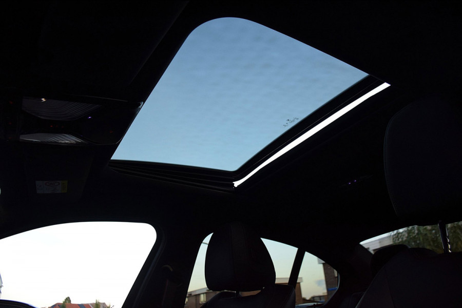 BMW 3-serie 320i High Executive Edition*M-Pakket*DAK*HEAD-UP*LEDER*ENZ*