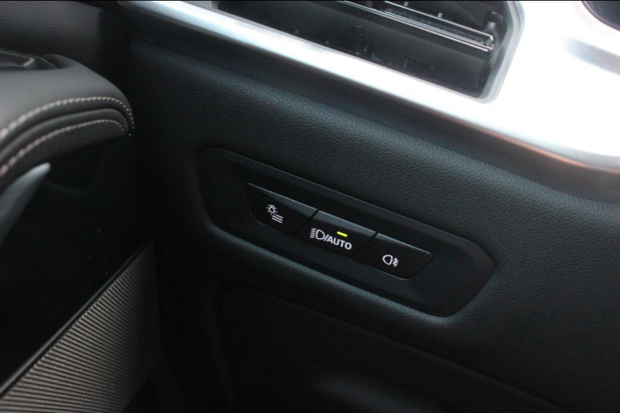 BMW X5 XDrive50e High Executive M-SPORT PRO / M-SEATS / SOFT CLOSE / PANO- DAK / LUCHTVERING / DRIVING ASSISANT PROFESSIONAL