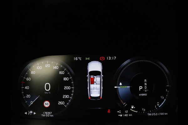 Volvo V90 2.0 T8 AWD Inscription | SOH 79,7% | Trekhaak | LED | Stoelverwarming | Adapt.Cruise | Pano.Dak | Bowers & Wilkins Sound | Stoelverwarming/Ventilatie |