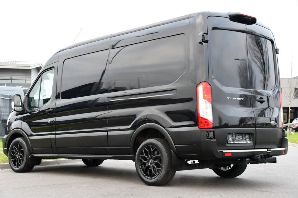 Ford Transit 350 2.0 TDCI L3H2 Black Edition Camera, Cruise, Caplay, Automaat, 130PK, Trekhaak, Multimedia, Sensoren, UNIEK!