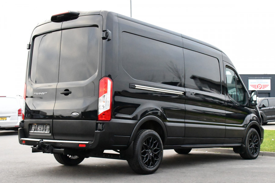 Ford Transit 350 2.0 TDCI L3H2 Black Edition Camera, Cruise, Caplay, Automaat, 130PK, Trekhaak, Multimedia, Sensoren, UNIEK!