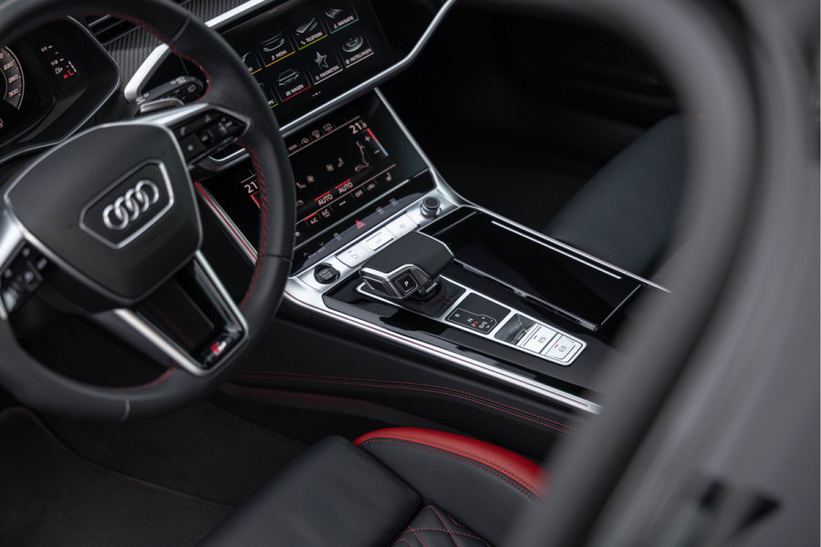 Audi A6 Avant 55 TFSI-e Quattro Competition Pano S-stoelen B&O Audi Excl. Trekhaak HuD