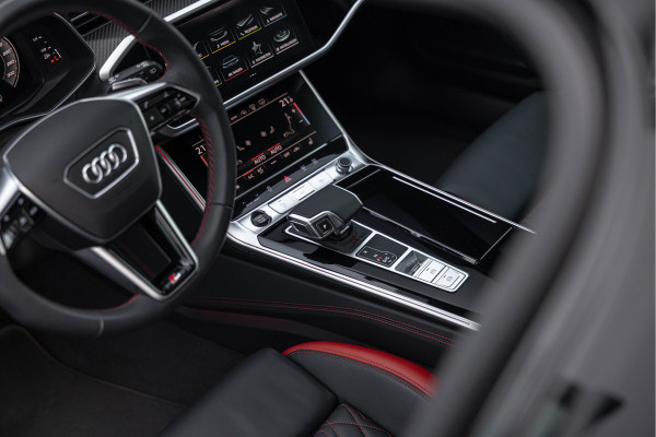 Audi A6 Avant 55 TFSI-e Quattro Competition Pano S-stoelen B&O Audi Excl. Trekhaak HuD