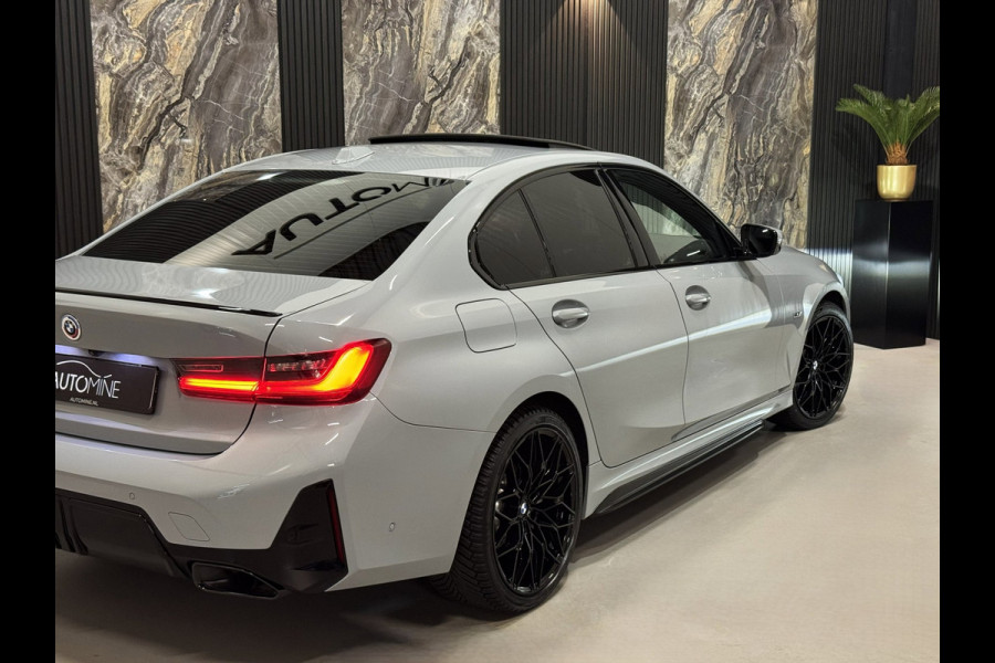 BMW 3-serie 330e M-Performance|PANO|CURVED SCREEN|LASER|HARMAN KARDON|BOMVOL!