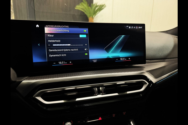BMW 3-serie 330e M-Performance|PANO|CURVED SCREEN|LASER|HARMAN KARDON|BOMVOL!