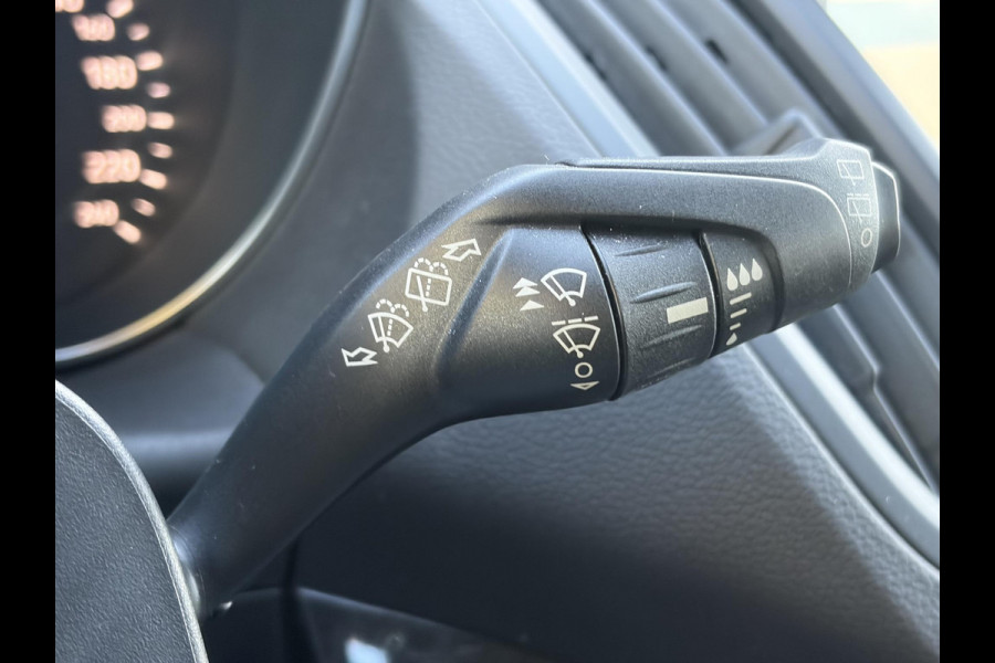 Ford Kuga 1.5 EcoBoost ST Line ✓2e Eigenaar✓Camera✓Carplay✓Navi✓Alcantara-Halfleder✓Clima✓Cruise✓6 Bak✓120pk✓18'' Lmv✓Keyless✓Pdc V+A✓Rijstrooksensor✓N.A.P✓Apk tot 03-2027