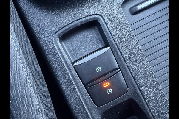Ford Focus 1.0 EcoBoost Trend Edition Business ✓2e Eigenaar✓Carplay✓101pk✓Navi✓Clima✓Cruise✓Rijstrooksensor✓Pdc V+A✓6 Bak✓Lm velgen✓N.A.P✓Apk tot 08-2027