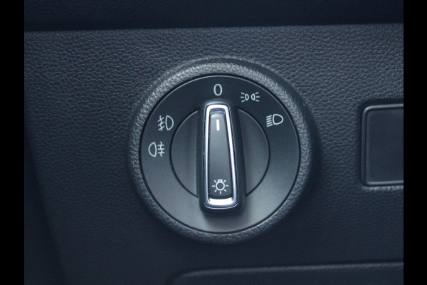 Seat Ateca 1.0 TSI Style Business Intense | APPLE CARPLAY / ANDROID AUTO | ACHTERUITRIJ CAMERA |