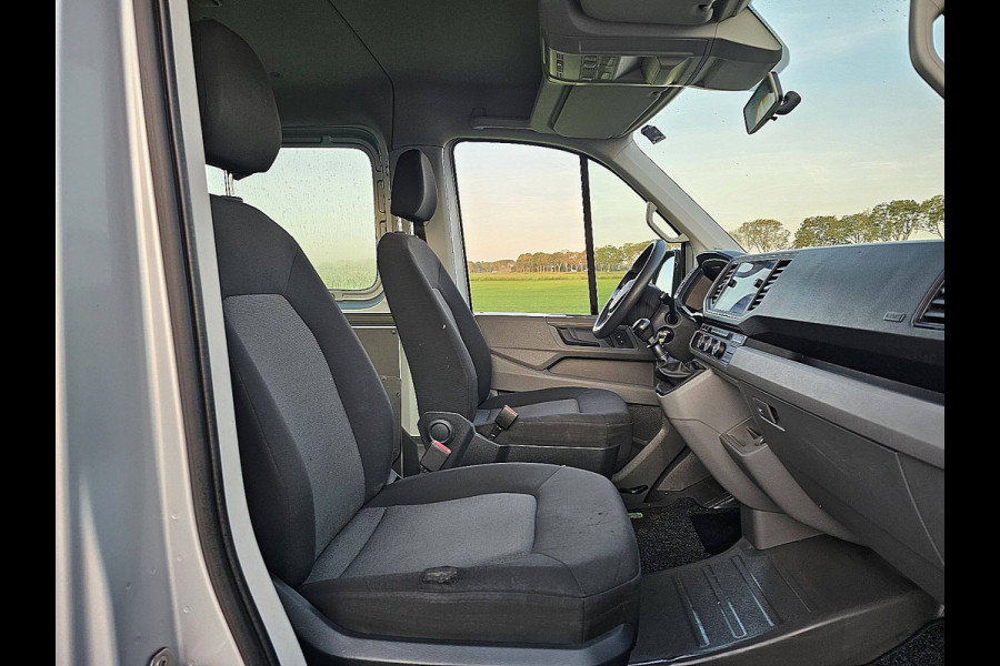 Volkswagen Crafter 35 2.0TDI L3H2 Dubbele cabine 5p Cruise control, Airco, Carplay, Navi, Camera