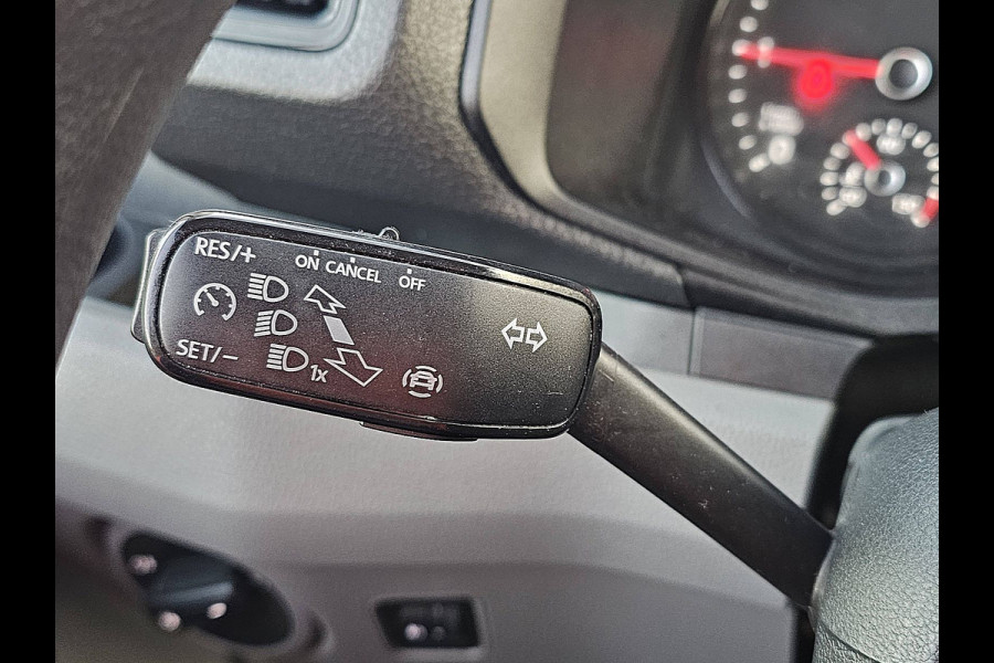 Volkswagen Crafter 35 2.0TDI L3H2 Dubbele cabine 5p Cruise control, Airco, Carplay, Navi, Camera